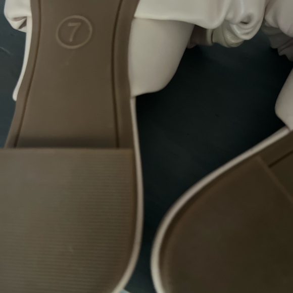 A New Day scrunch slide pointy ballet flats - Picture 3 of 5